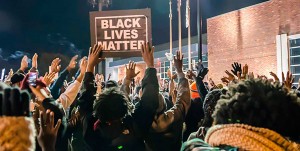 Black Lives Matter protest in Ferguson. Fuente: http://sgeproject.org